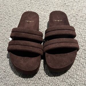 Varley Giles Slides 2.0